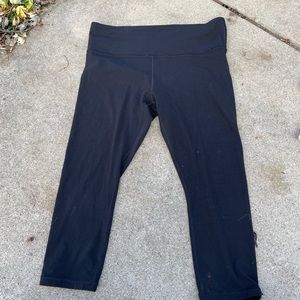 Athleta elation capri size L